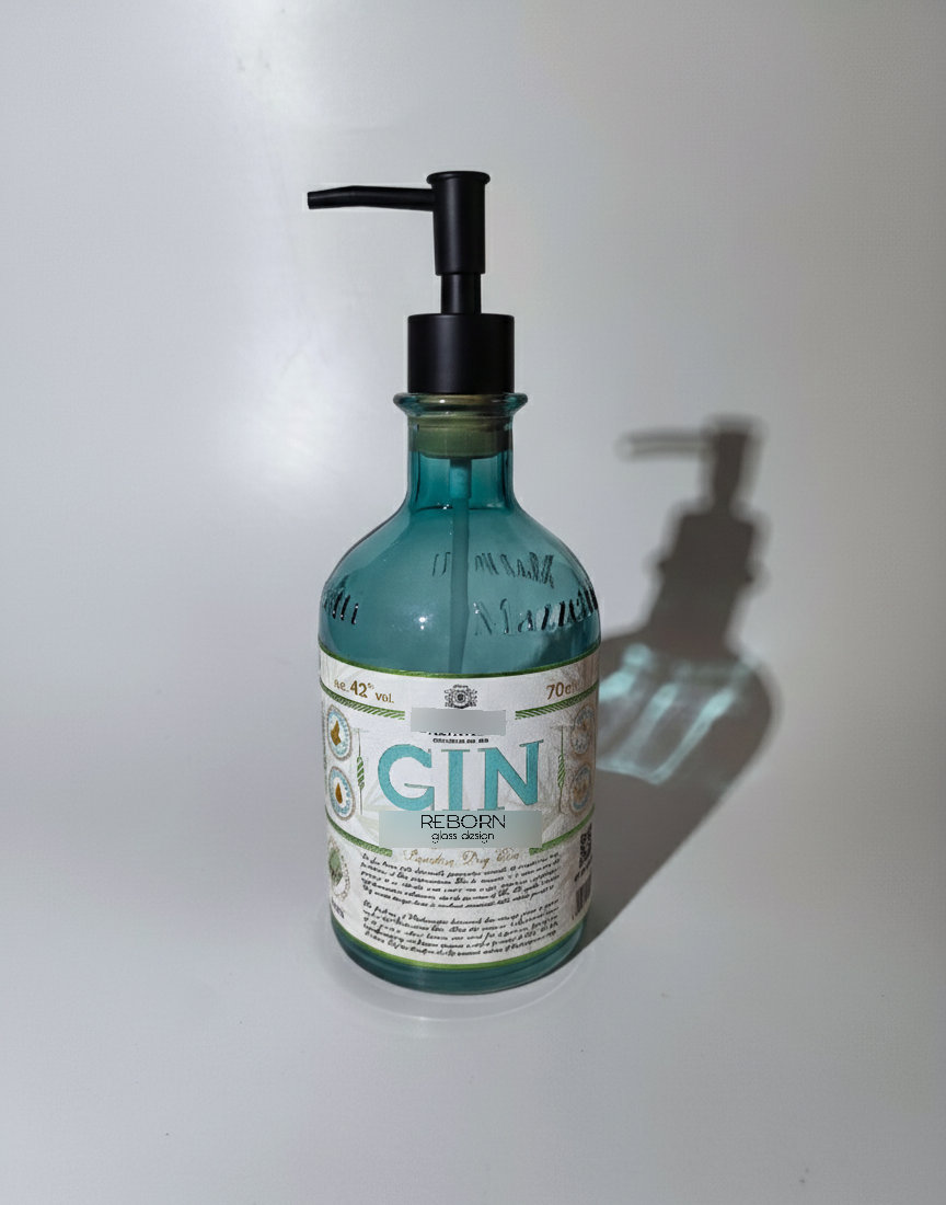 Set ricavato artigianalmente da bott. Mazzetti Gin