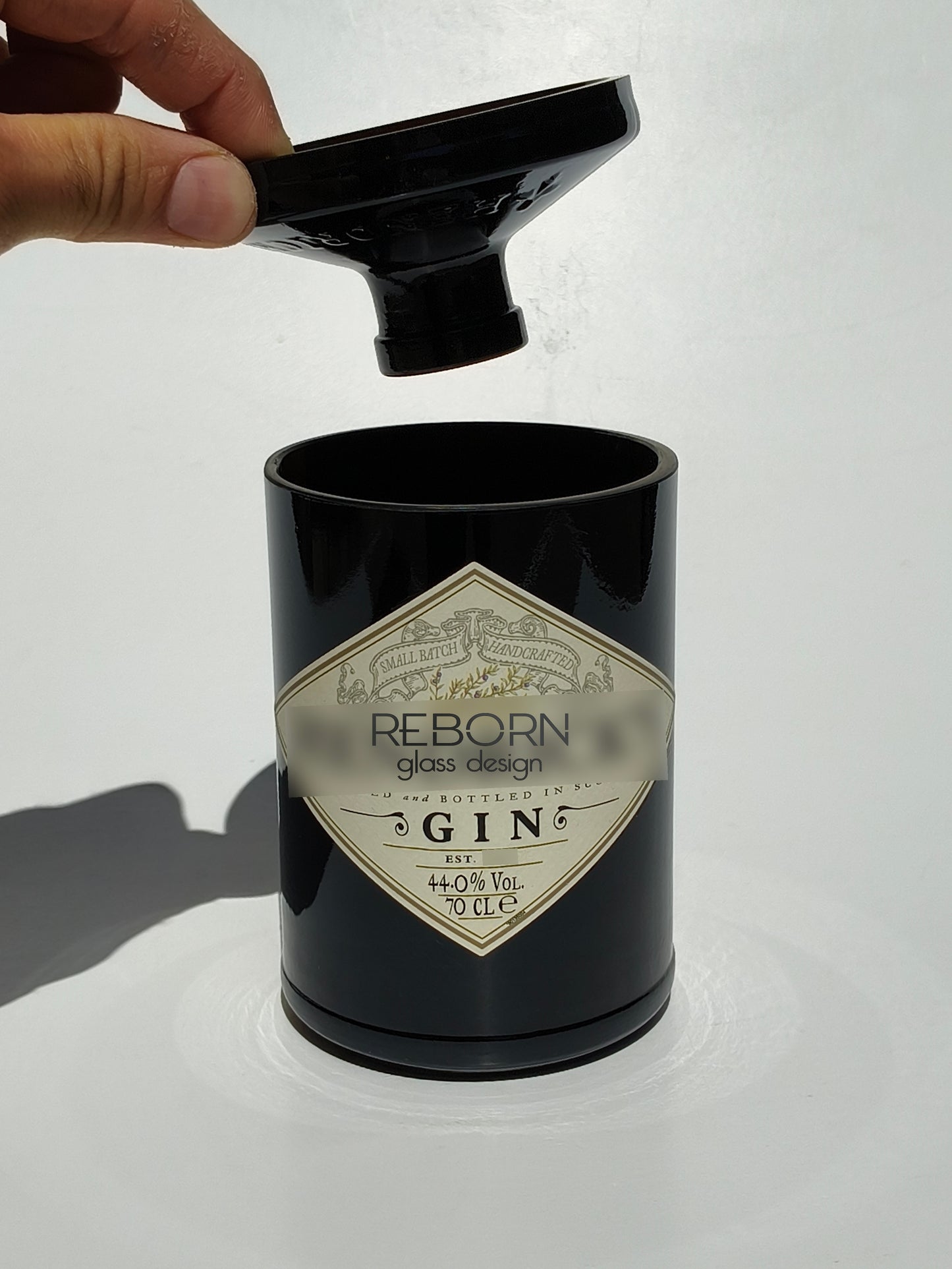 Posa cenere/Stick artigianale ricavato de bott. Hendrick's