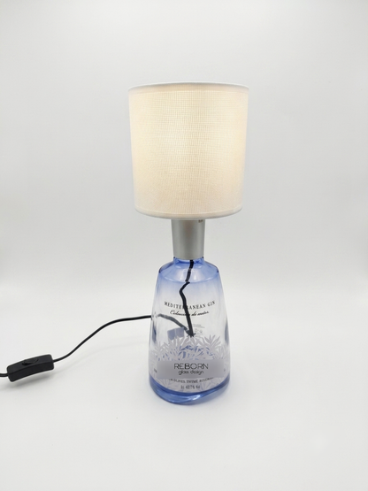 Lampada artigianale ricavata da bott. Gin Mare