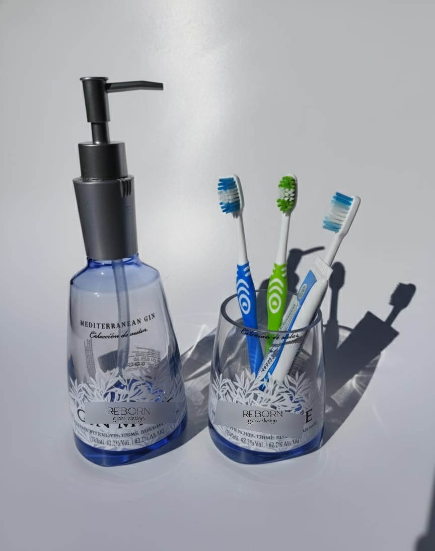 Set artigianale ricavato da bott. Gin Mare