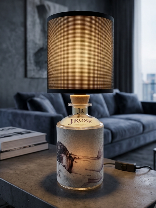 Lampada ricavata artigianalmente da bott. J. Rose "Black"