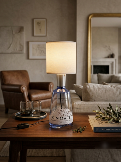 Lampada artigianale ricavata da bott. Gin Mare