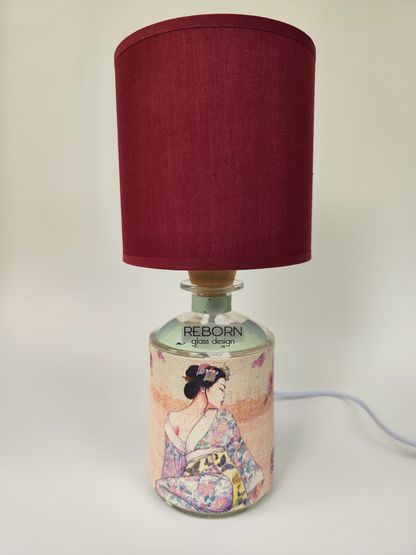 Lampada artigianale ricavata da bott. J. Rose "Geisha"