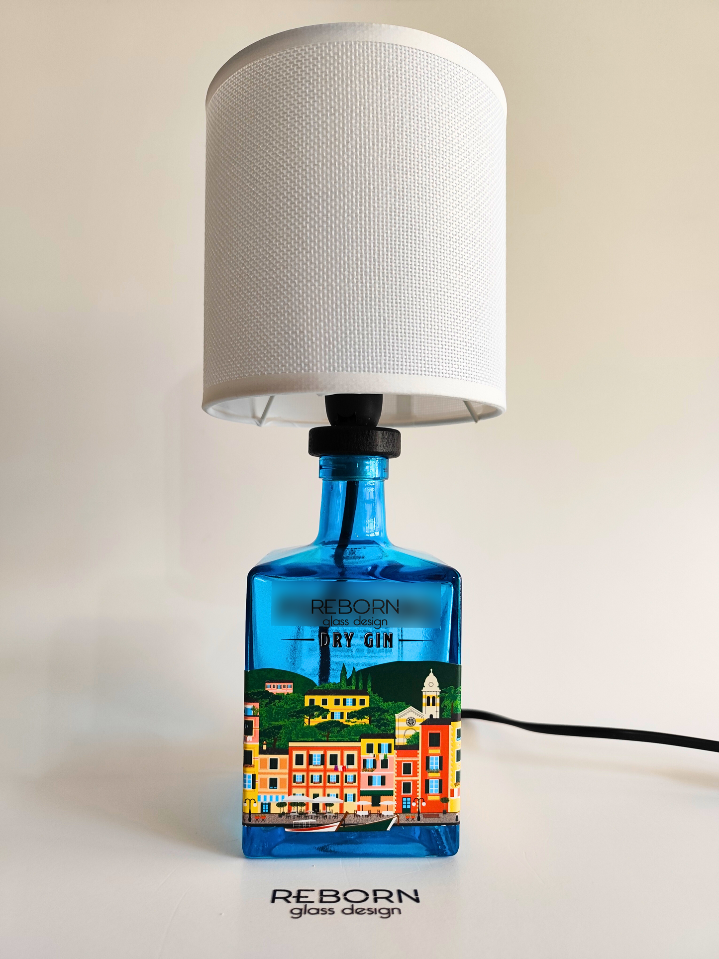 Lampada ricavata artigianalmente da bott. Portofino