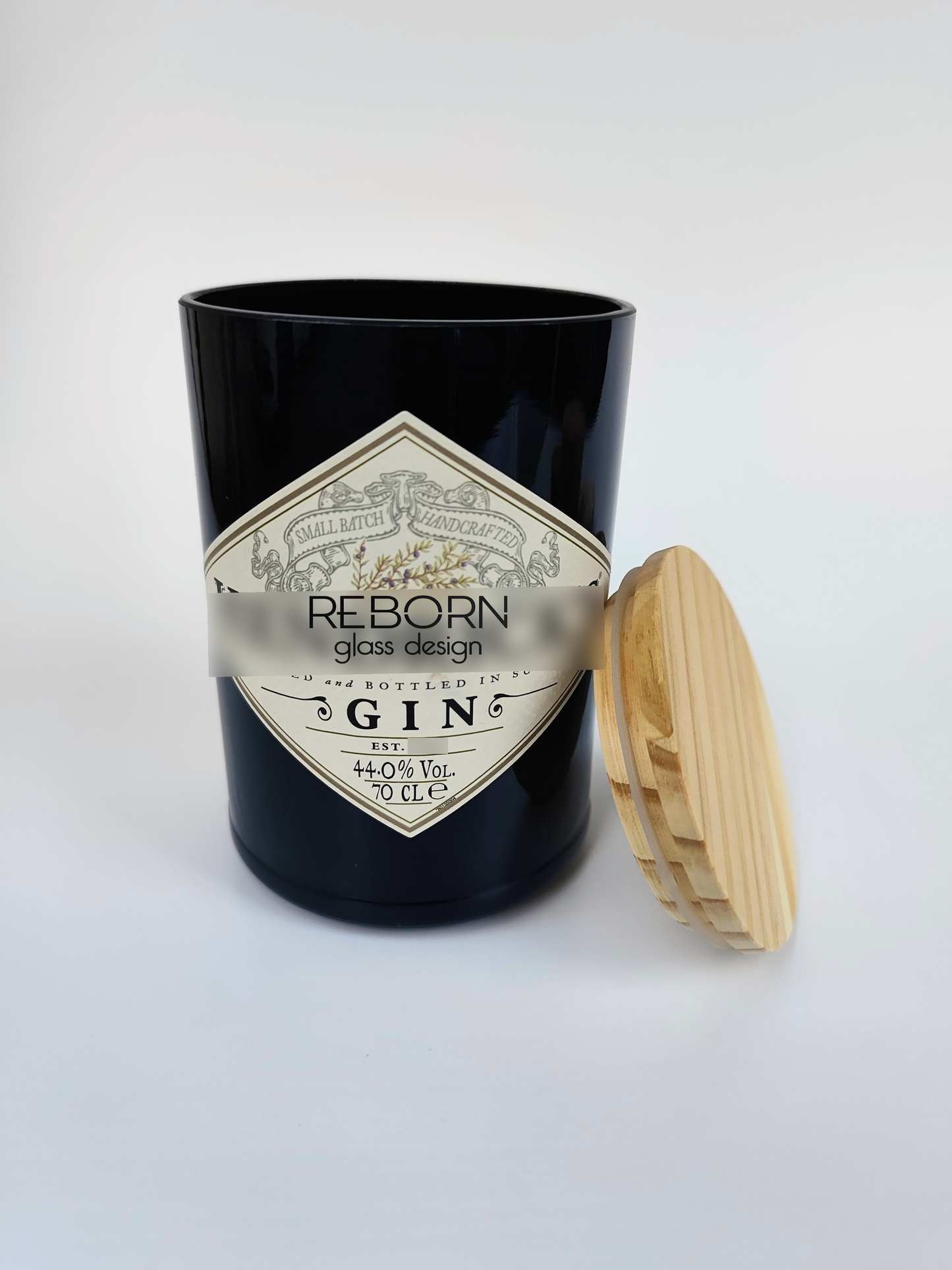 Contenitore artigianale ricavato da bott. Hendrick's "Tappo Legno"