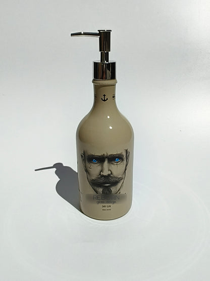 Set bagno artigianale ricavato da bott. Knut Hansen