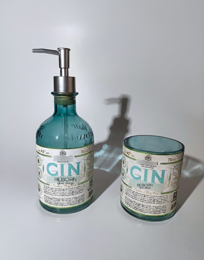Set ricavato artigianalmente da bott. Mazzetti Gin