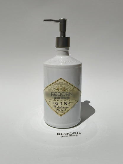 Set bagno ricavato artigianalmente da bott. Hendrick's bianco
