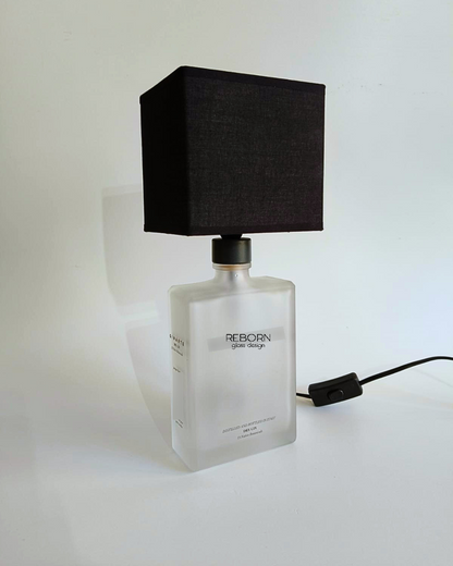 Lampada artigianale ricavata da bott. GINARTE "Cubo"